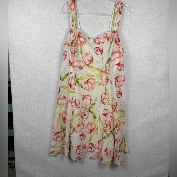 Established 1962 Woman’s Dress Size 20 - Picture 1 of 6